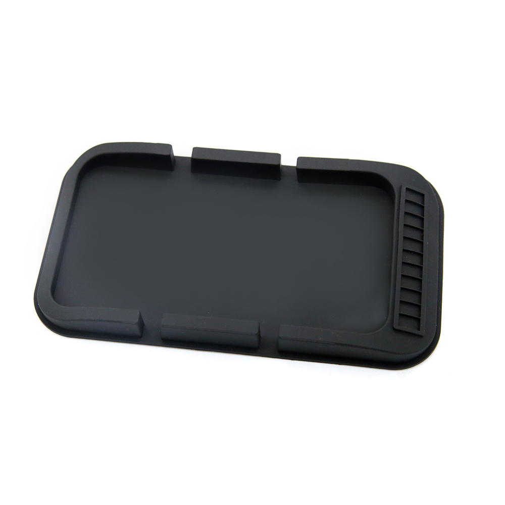 silicone non-slip mat is made of silicone material, which is non-toxic and eco-friendly.
