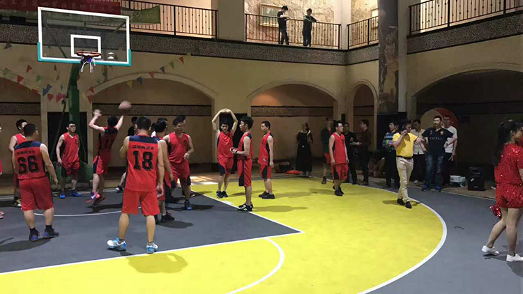 Shenzhen RYHX Basketball game：the silicone factory VS the plastic factory